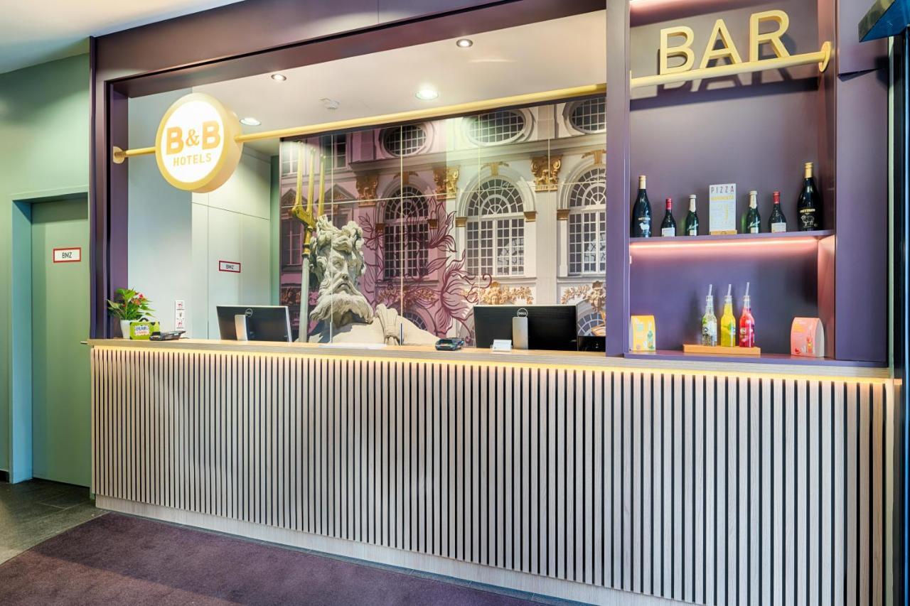 B&B Hotel Muenchen-Moosach Εξωτερικό φωτογραφία