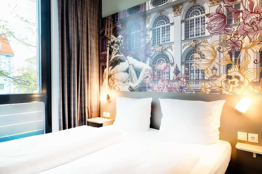 B&B Hotel Muenchen-Moosach Δωμάτιο φωτογραφία
